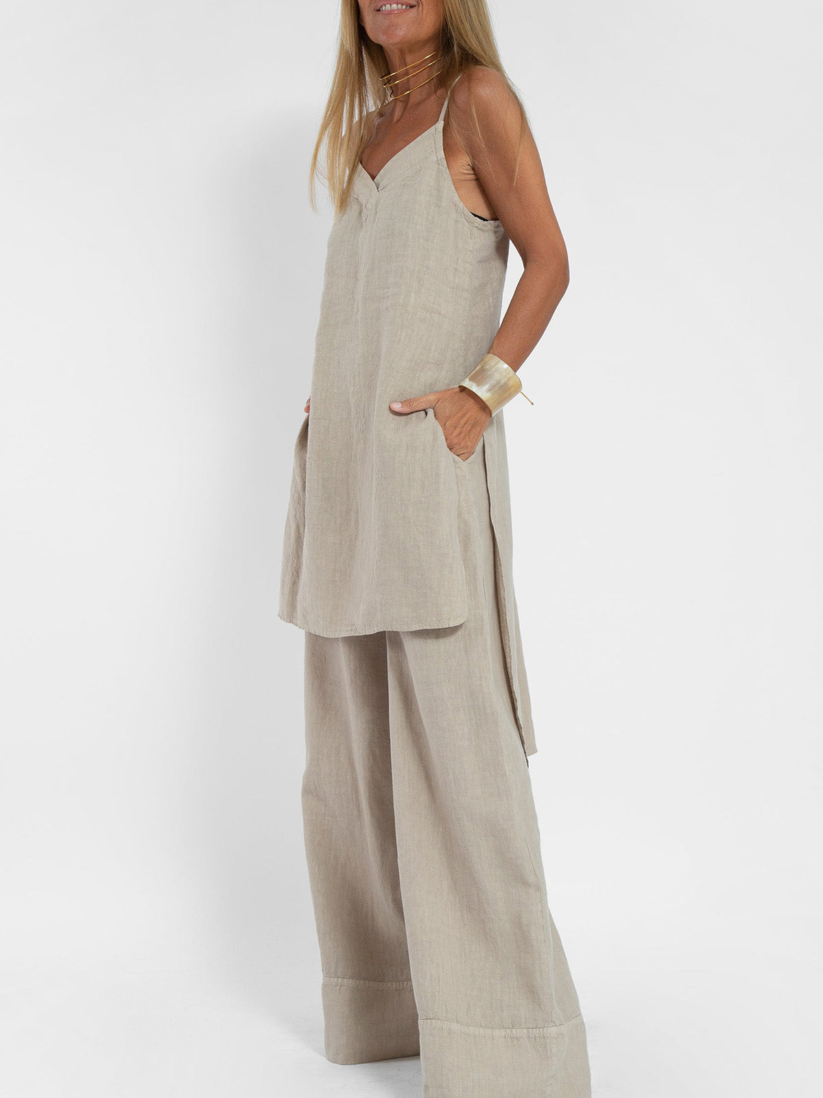 Effortless Elegance: Women's Breezy Linen Strappy Two-Piece Set