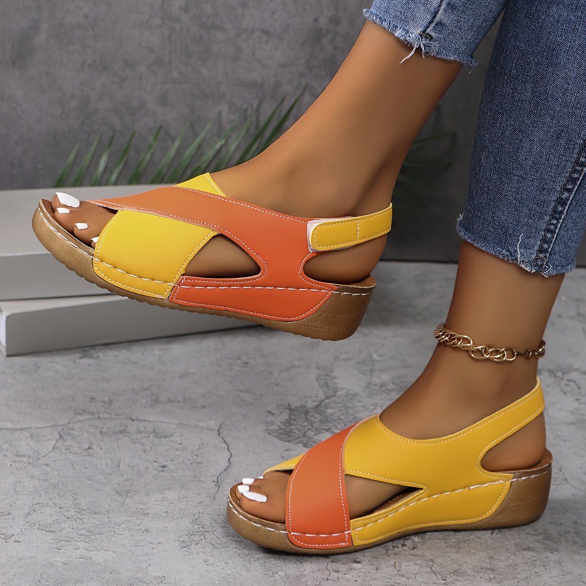 Laura™ - Stylish Supportive Orthopedic Sandals