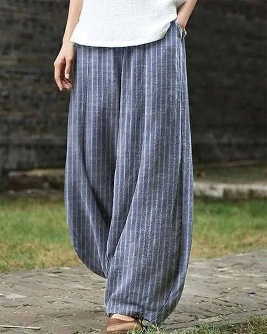 Striped Vintage Trousers: Effortless Retro Vibes