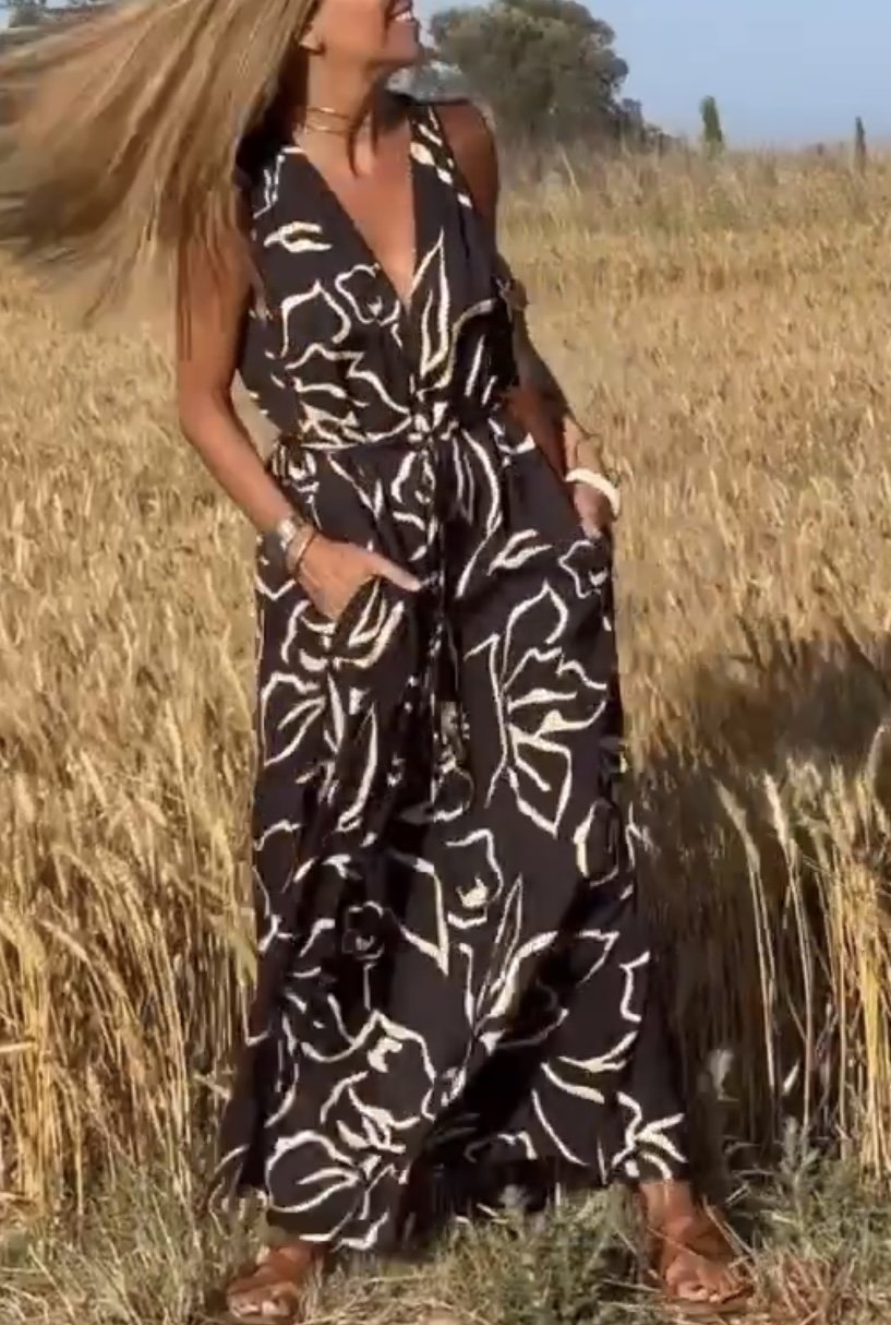 Chic Women's V Neck Printed Maxi Dress for Summer Elegance