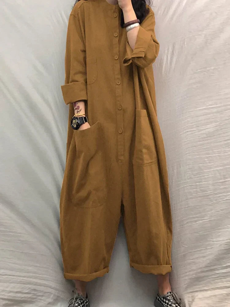 Cara - Casual Jumpsuit with Simple Buttons and Pockets