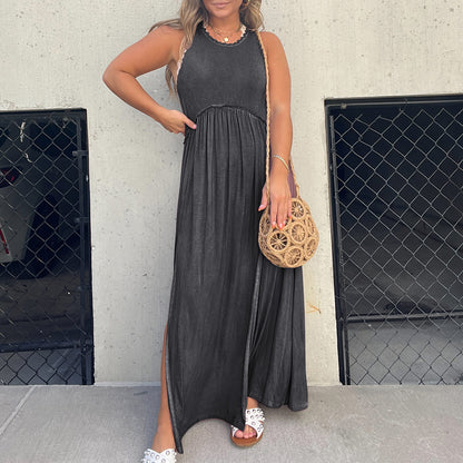 Effortless Chic Loose Fit Maxi Dress with Stylish Slit