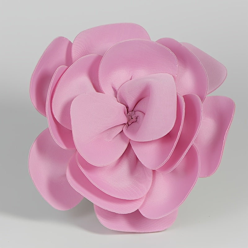 Headpiece – Bold Design & Statement Floral Accent