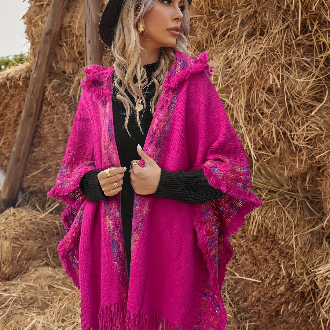 Hooded Cape – Geometric Pattern & Soft Comfortable Fit