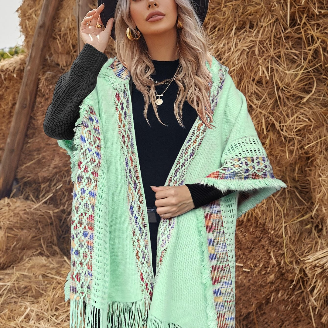 Hooded Cape – Geometric Pattern & Soft Comfortable Fit