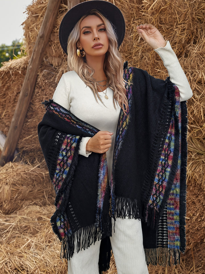 Hooded Cape – Geometric Pattern & Soft Comfortable Fit