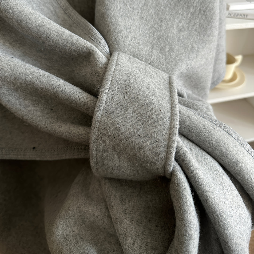 Shawl Coat – Woven Design & Windproof Warmth