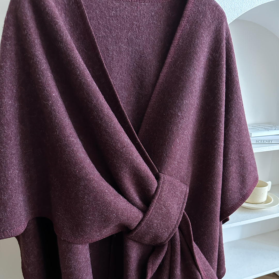 Shawl Coat – Woven Design & Windproof Warmth