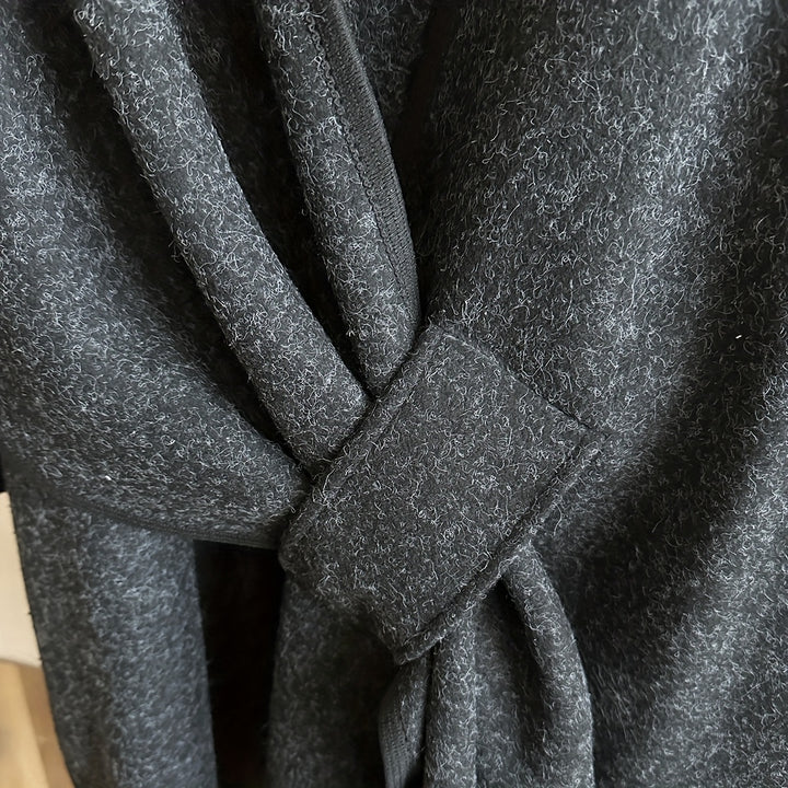 Shawl Coat – Woven Design & Windproof Warmth