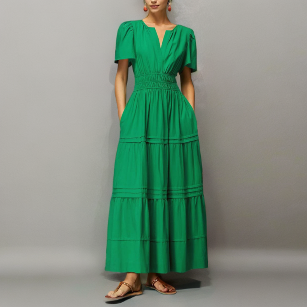 Soraya - Elegant Green Maxi Dress with Short Sleeves