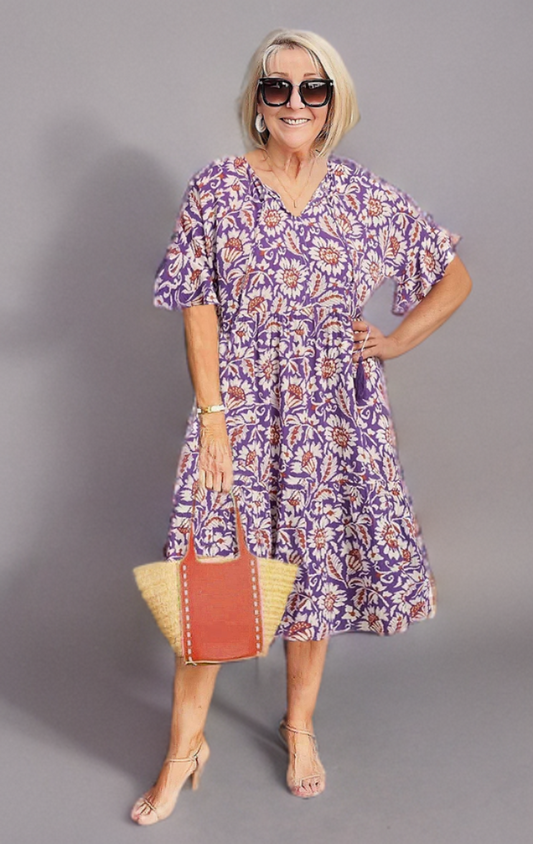 Solange - Stylish Floral Print V-Neck Tunic Dress