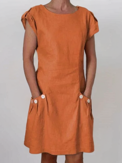 Sigrid - Solid Color Dress with Pockets and Buttons