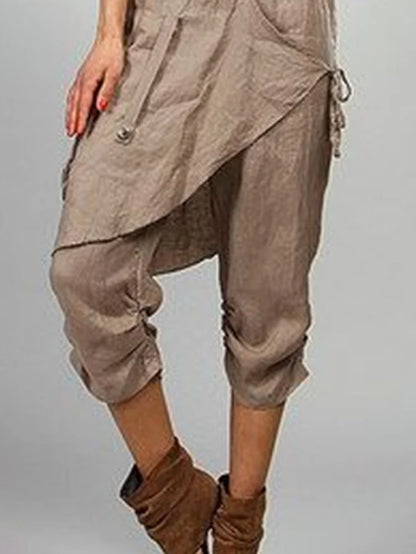 Relaxed Fit Solid Color Ruched Capris with Spliced Design