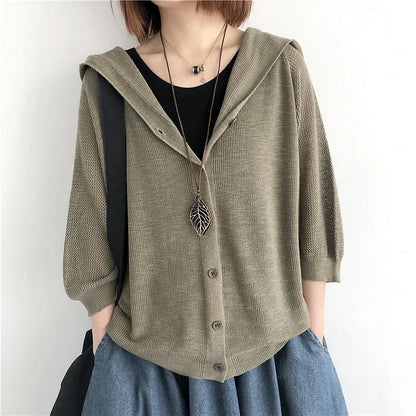 Lenore | One-Colour Button-Down Sweater