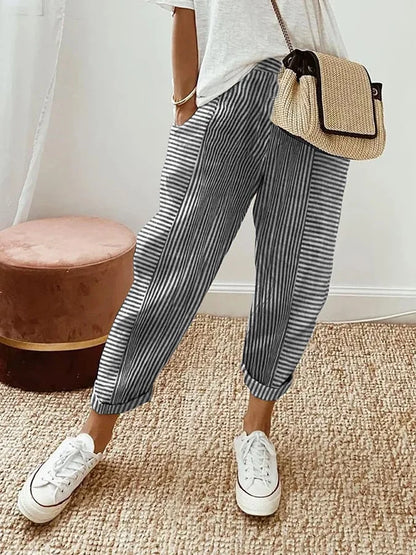 Casual Jogging Pants with Jacquard Stripes: Sporty Chic